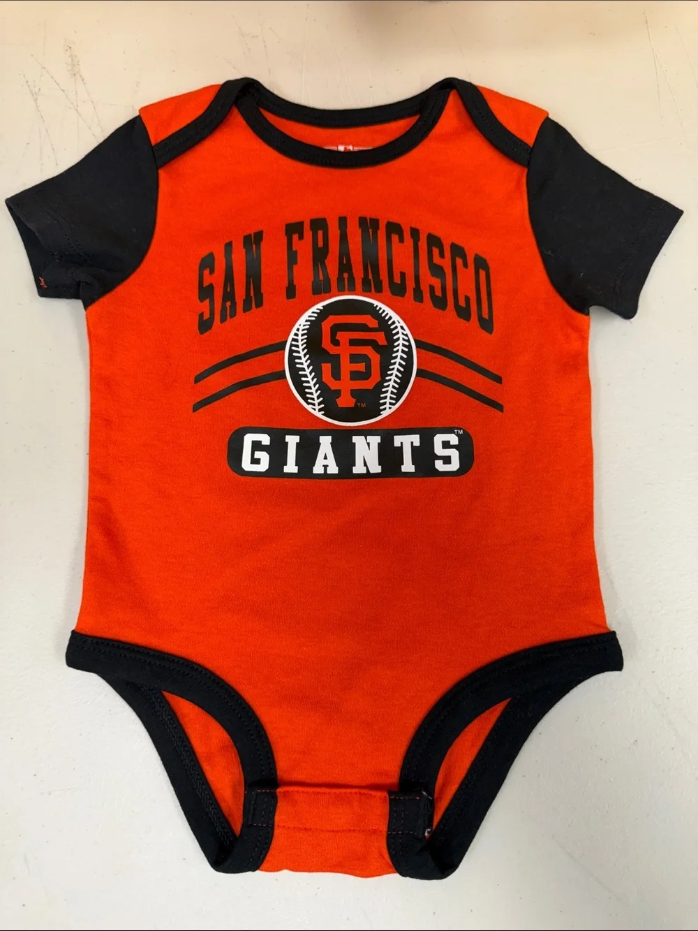 San Francisco Giants Orange & Black Baby One-Piece Bodysuit 3-6 months Onesie